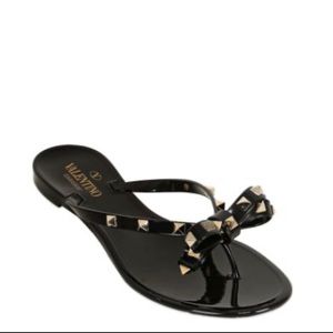 Valentino Rockstud Flip-Flop
